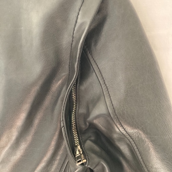 Leather jacket - Picture 7 of 11